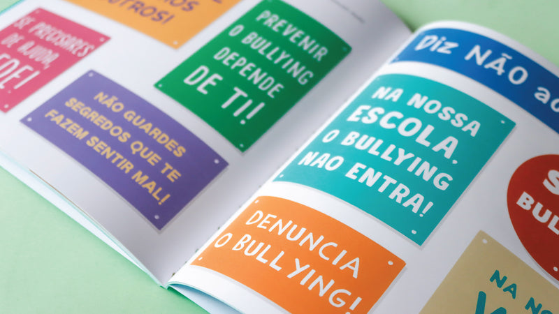 Um por todos, todos contra o bullying · Livro